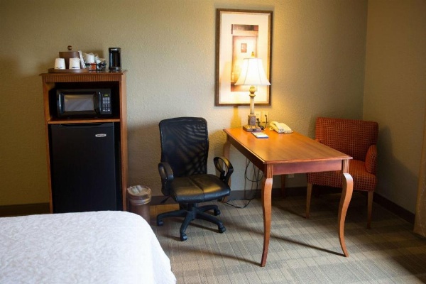 Hampton Inn By Hilton & Suites Grenada image 14