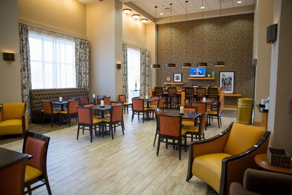 Hampton Inn By Hilton & Suites Grenada image 2